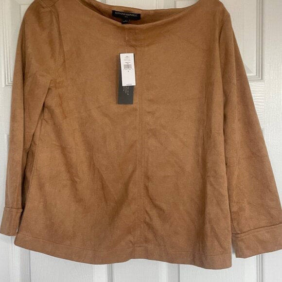 NWT BANANA REPUBLIC Vegan Suede Belted Top in CAMEL - Picture 5 of 6